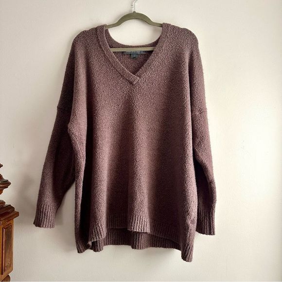Cozy V-Neck Brown Sweater - Picture 1 of 7